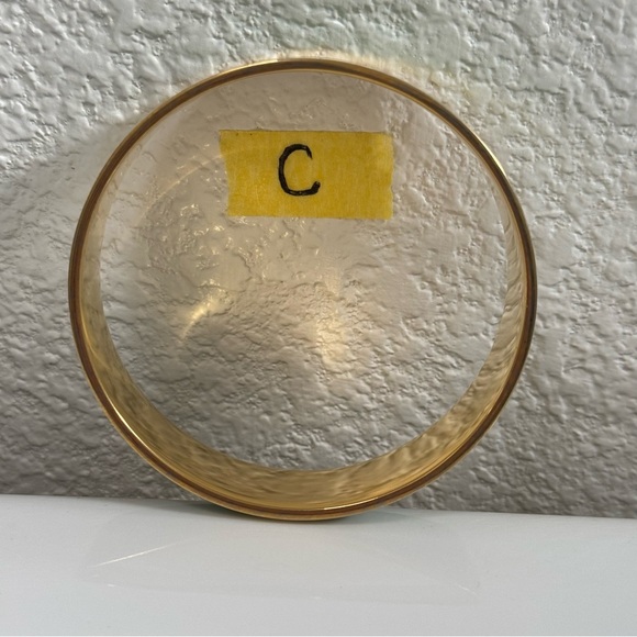 Spring Gold Green Bangle Bracelet EUC - Picture 6 of 6